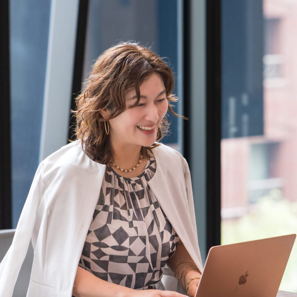 オンラン SNSコンサル風景 多門侑羽子